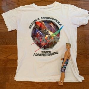 MENS NASA WHITE SHIRT AKADEMIKS COLOR SPACE HOUSTON MEDIUM